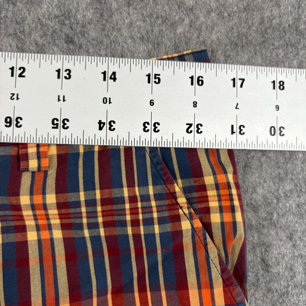 Abercrombie & Fitch Men's Chino Shorts Size 12 Mid Rise Multi-Color Plaid Casual